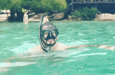 Mergulhando em águas verdes e bem transparentes :)